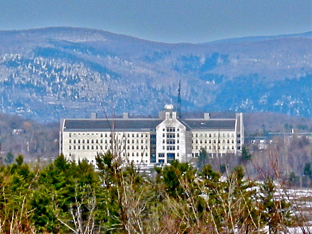 McCardell Bicentennial Hall Middlebury, Vermont USA • Midd… Flickr