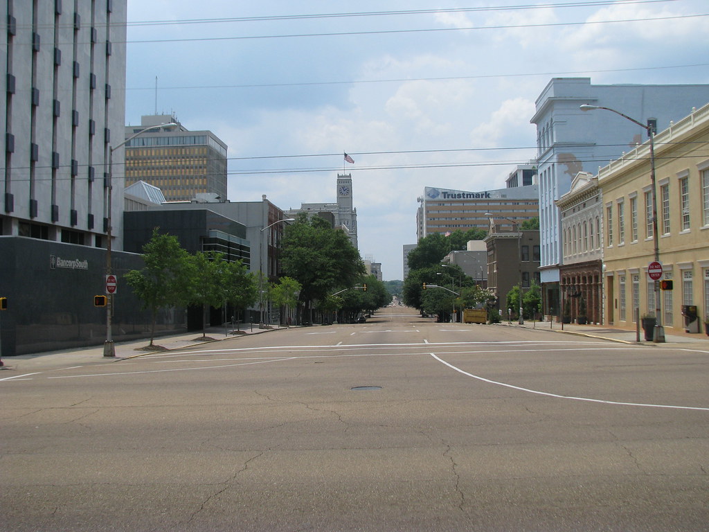 Capitol Street in Jackson, Mississippi A view of a deserte… Flickr