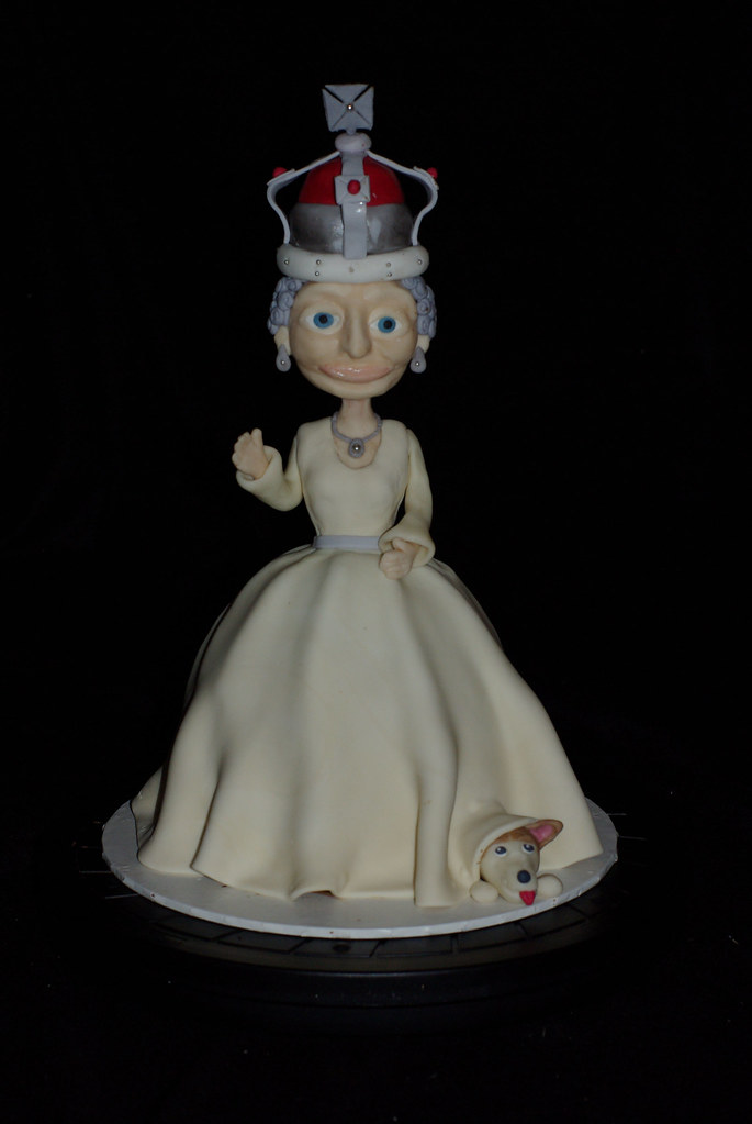Queen Elizabeth Diamond Jubilee Cake Dolly Varden I did a … Flickr