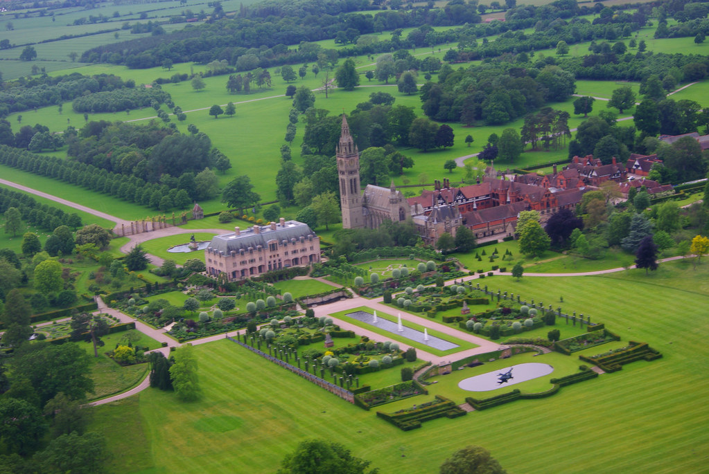 Eaton Hall, Cheshire Eaton Hall is the country house of th… Flickr