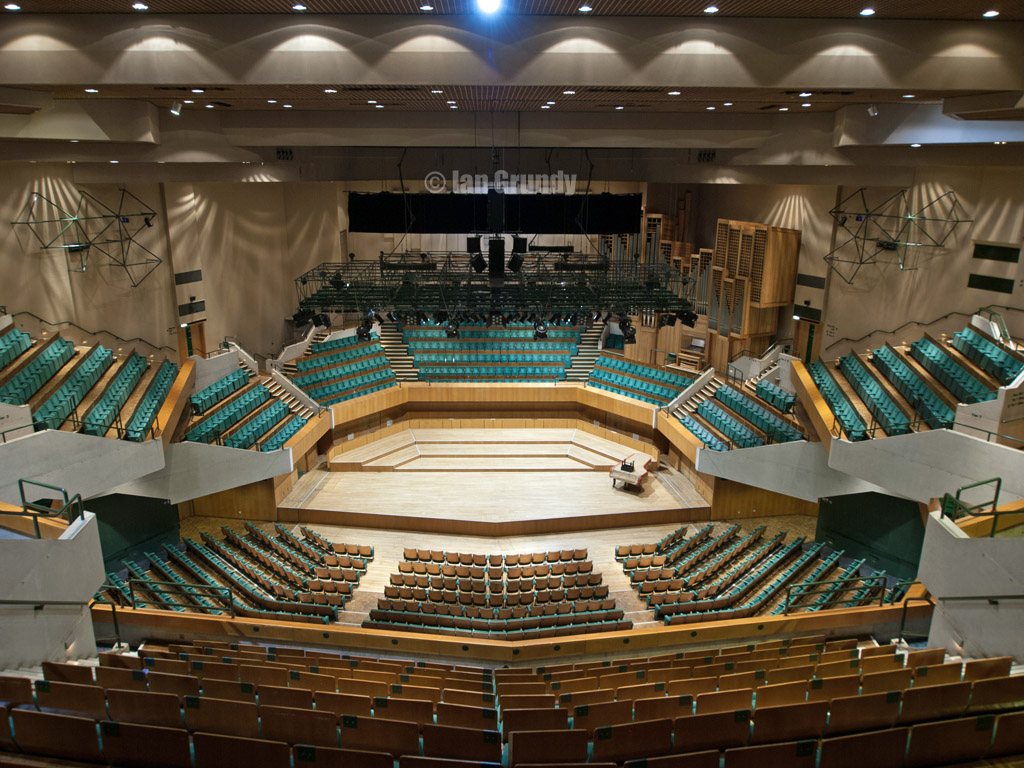 St Davids Hall 9245 St David's Hall Cardiff view from the … Flickr