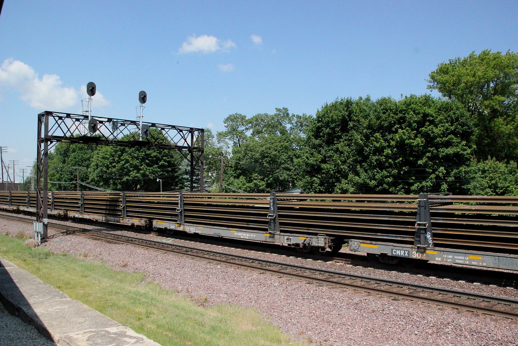 RIBBON RAIL TRAIN ON THE UP AT ROCHELLE RAILROAD DAYS 06.0… Flickr
