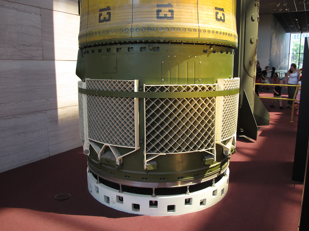 RSD10 Pioneer (SS20 Saber) Soviet Thermonuclear Missile … Flickr