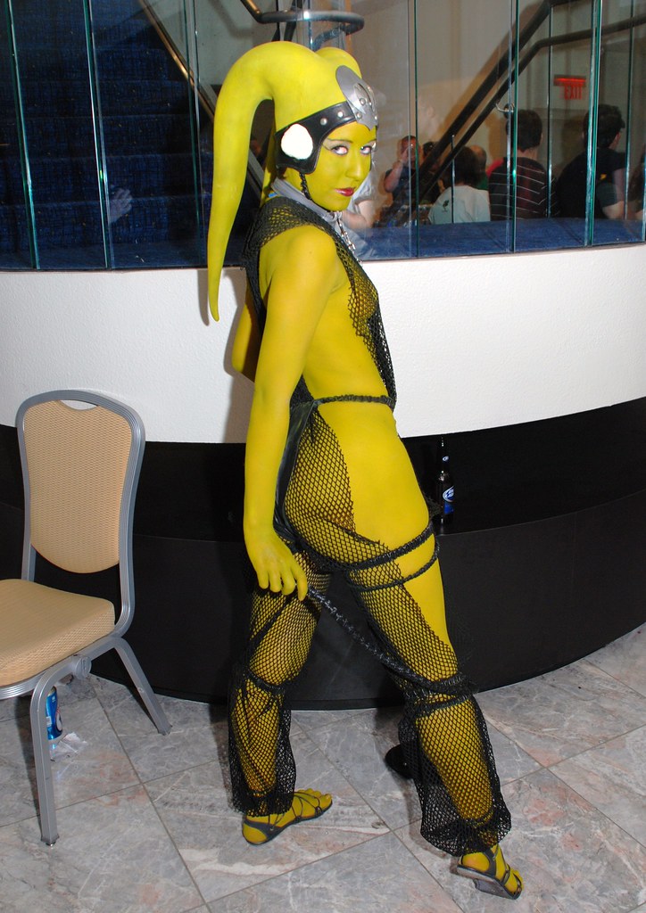 Dragoncon 2009 Oola Slave dancer for Jabba the Hutt. Costu… Flickr