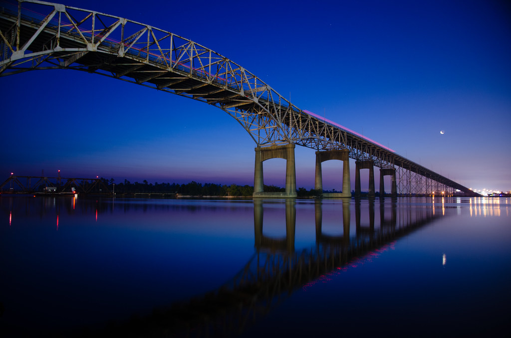 Calm Morning Under Lake Charles I10 Bridge A rare calm mor… Flickr
