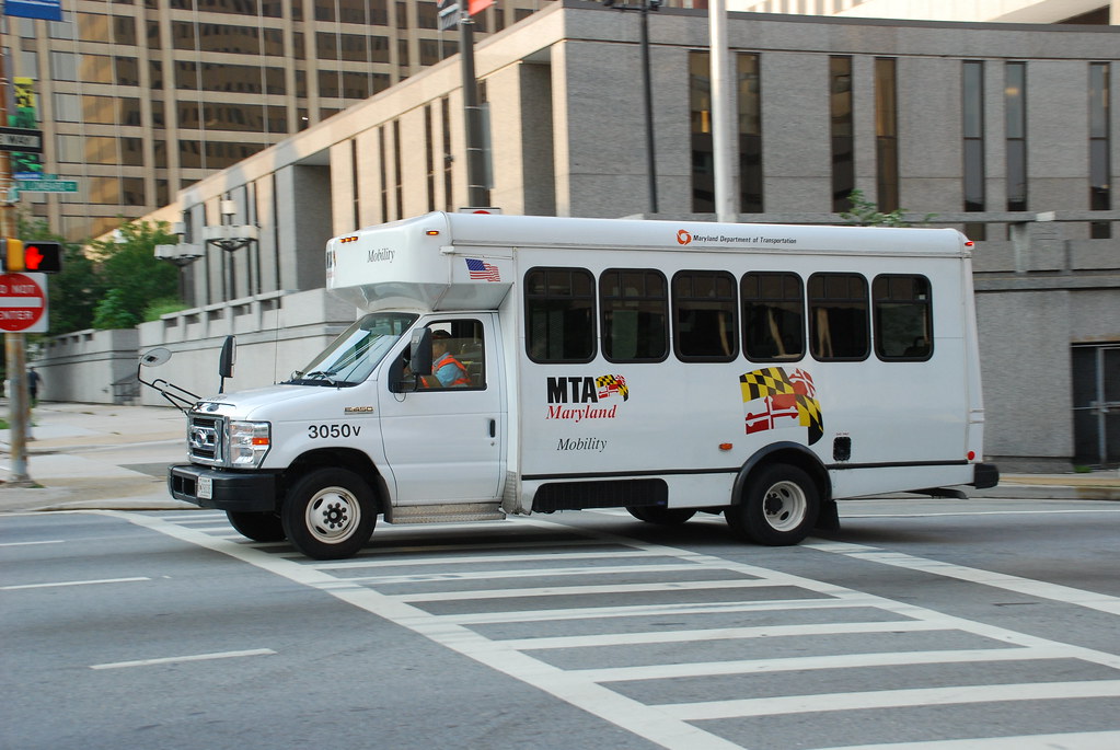 MTA Mobility Ford/Coach & Equipment Phoenix minibus in Bal… Flickr
