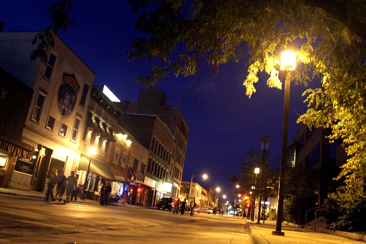 Dixon 1 Downtown Dixon, IL., during the Mumford and Sons G… Flickr