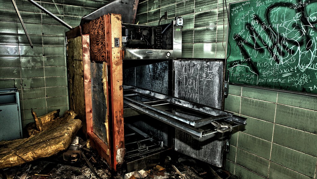 Abandoned Hospital Monsour Medical Center HDR (10… Flickr