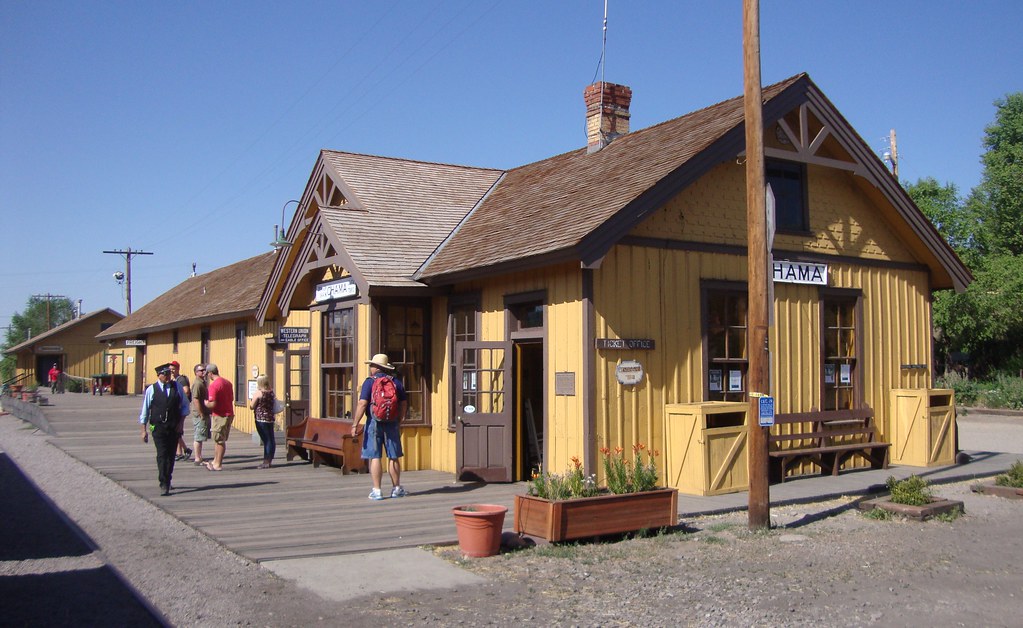 Cumbres and Toltec Scenic Railroad Depot (Chama, New Mexic… Flickr