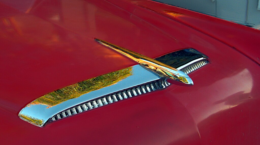 1954 Mercury Hood Ornament Hood ornament on a 1954 Mercury… Flickr