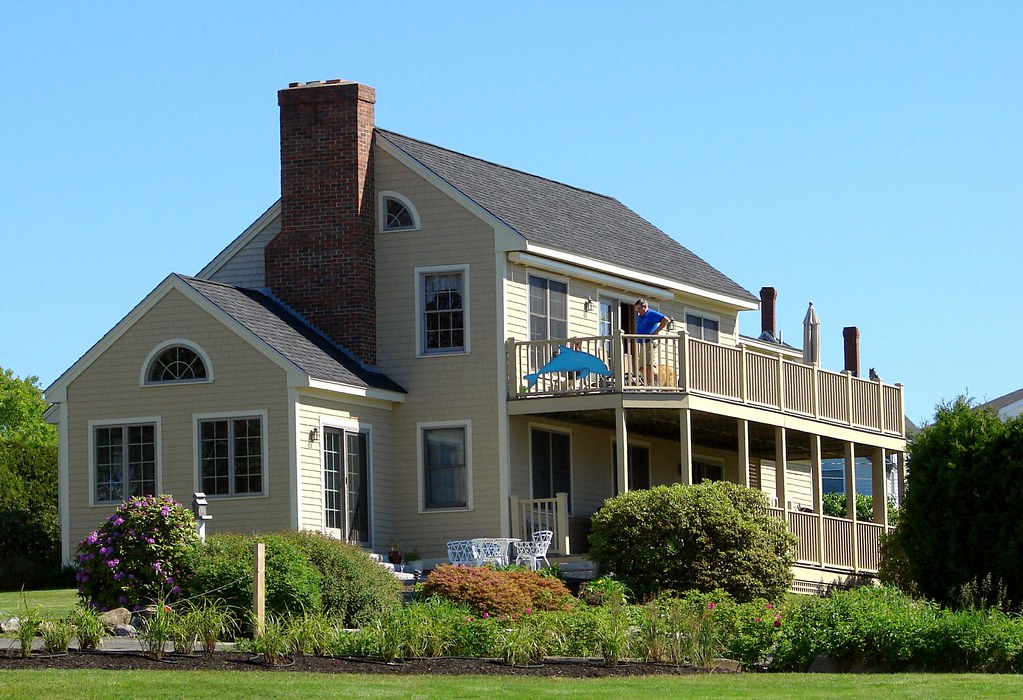 House in York Beach, Maine House in York Beach, Maine. Pho… Flickr