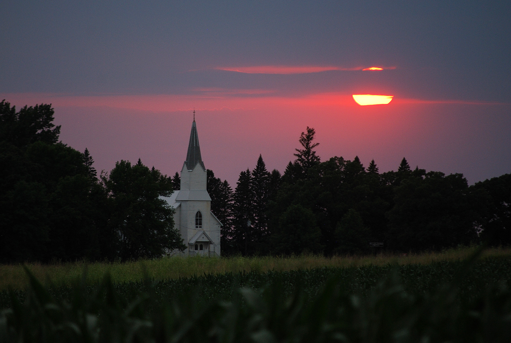 Sunset, West Lake Johanna Lutheran Church, rural Brooten, … Flickr