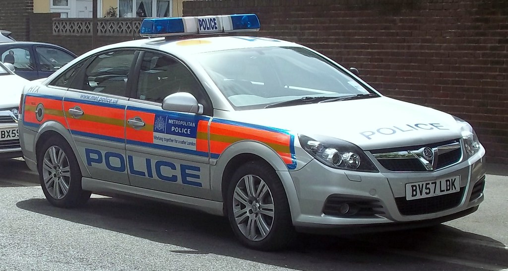 Metropolitan Police Vauxhall Vectra Area Car. UK Police Vehicles Flickr