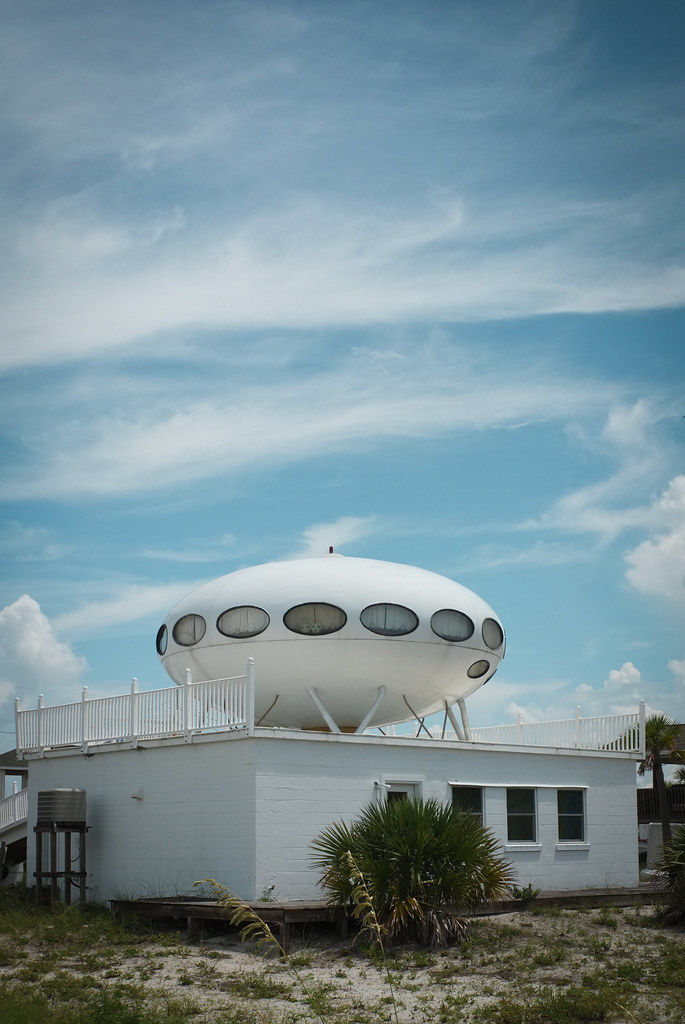 ufo house pensacola, fl AJScharleston Flickr