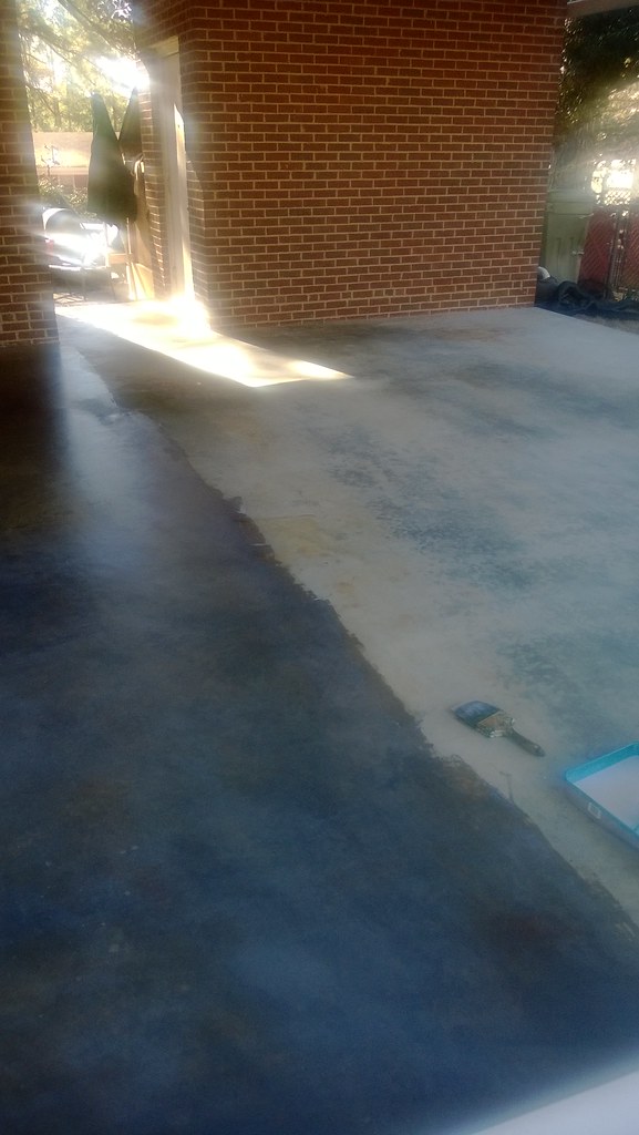 Painted concrete carport floor LockDown applied to 1/2 of… Flickr