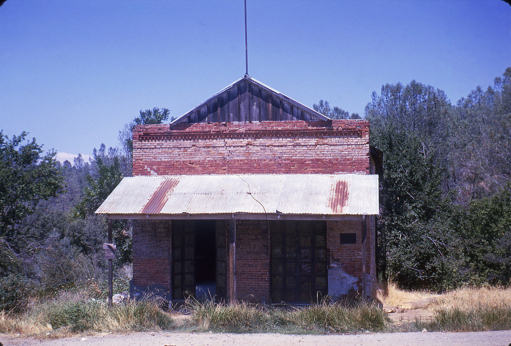 Timbuctoo, CA Wells Fargo Building 1962 This was the W… Flickr