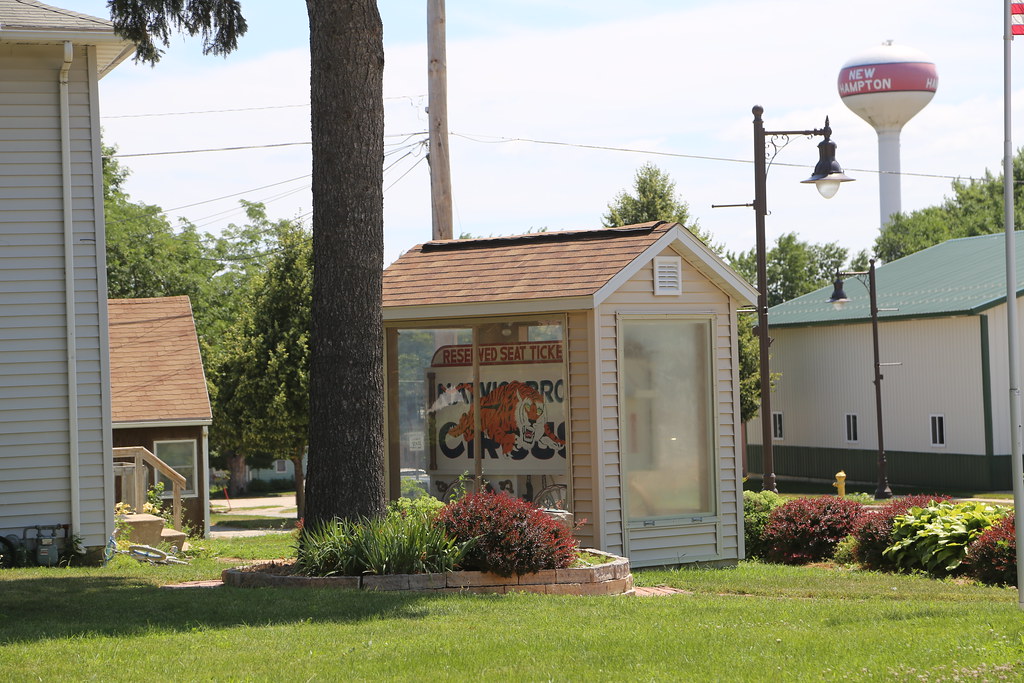 New Hampton Iowa, Chickasaw County IA Google Map Wikipedia… Bruce