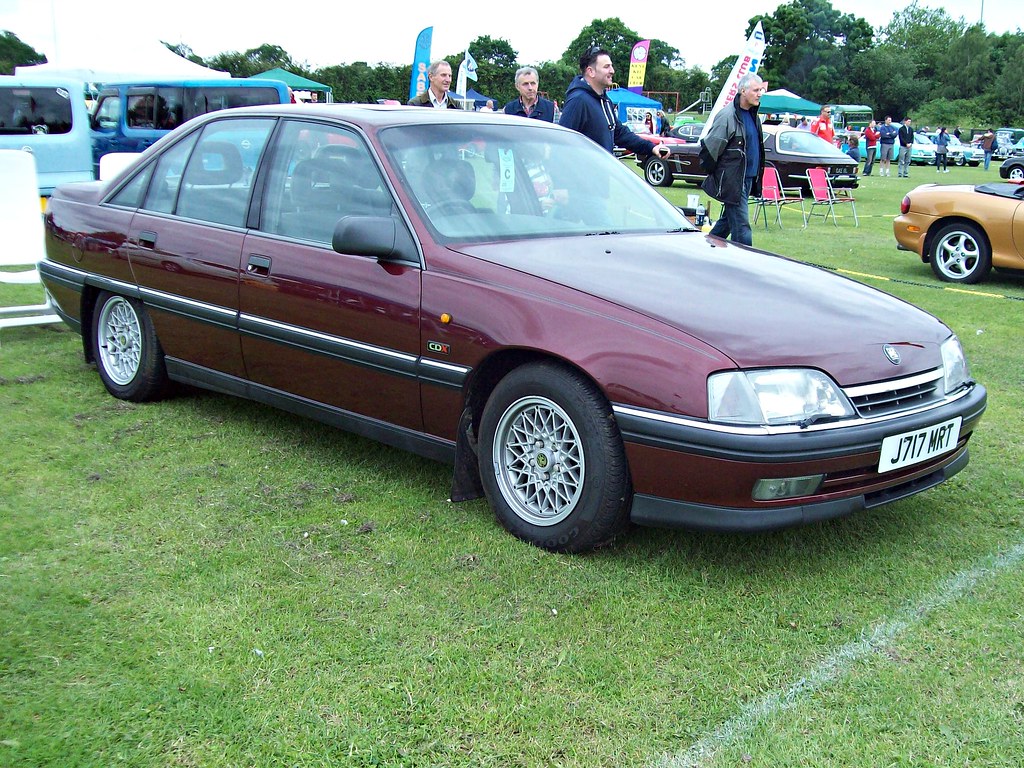 1992 Vauxhall Carlton Mk II Saloon Vauxhall, Classic cars, Types of cars