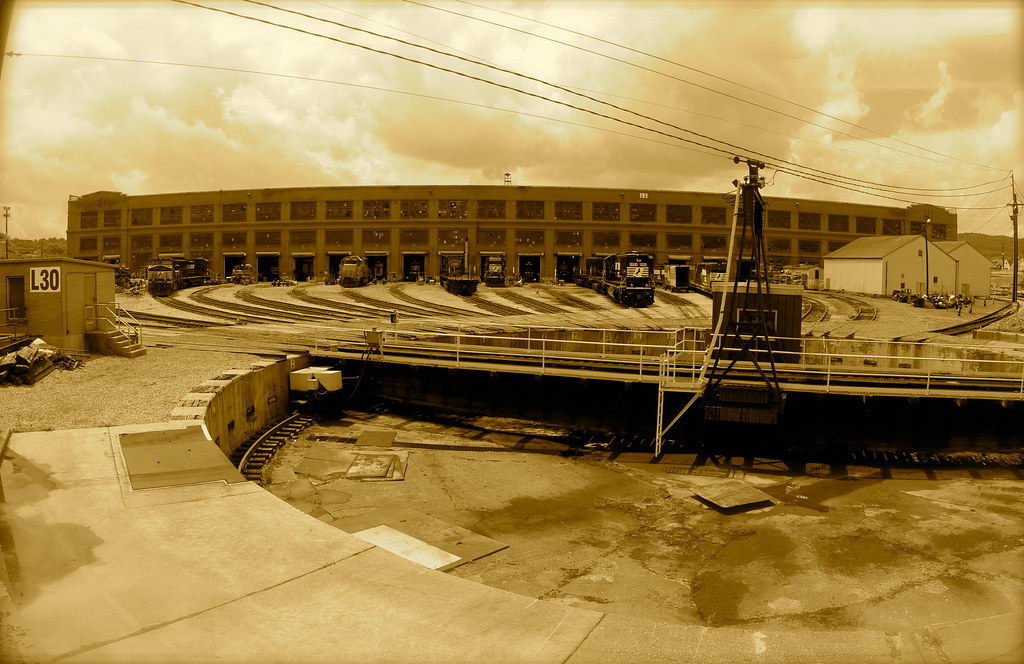 Juniata Shops, Altoona PA The Pennsylvania Railroad's Juni… Flickr