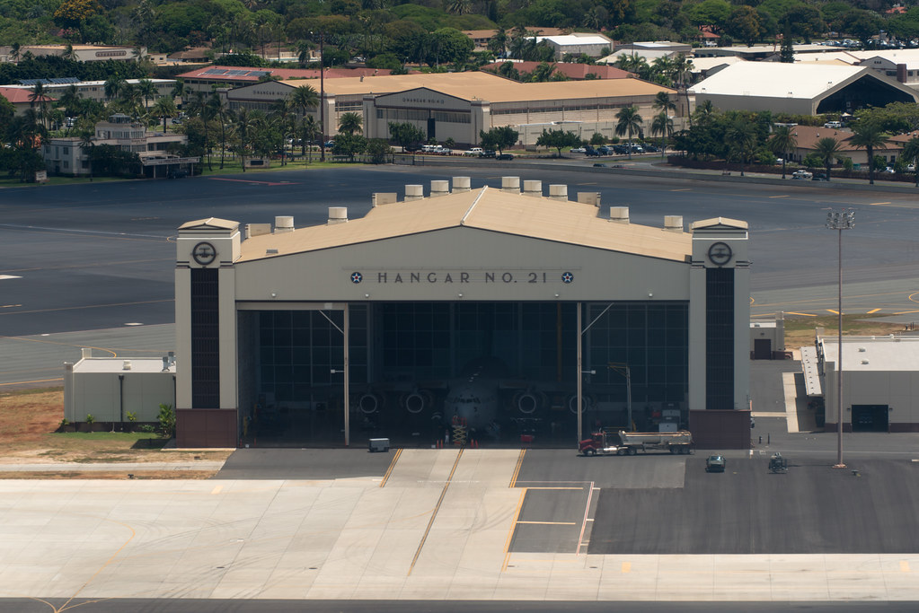 Hangar No. 21 at Joint Base Pearl HarborHickam with U.S. … Flickr