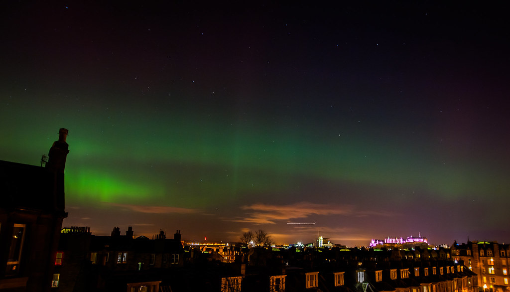 Northern Lights in Edinburgh Alessandro Boccolini Flickr