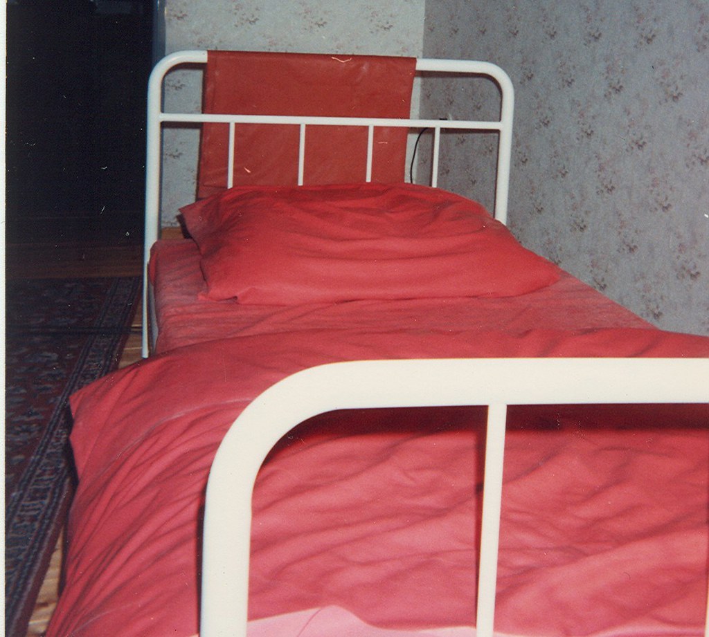 old rubber bed scan1 red rubber bed in August 1989 fts Flickr