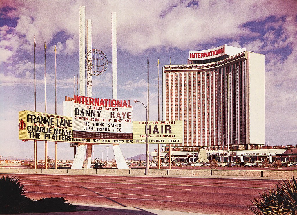 RETRO LAS VEGAS 1969 Photo of the International Hotel and… Flickr