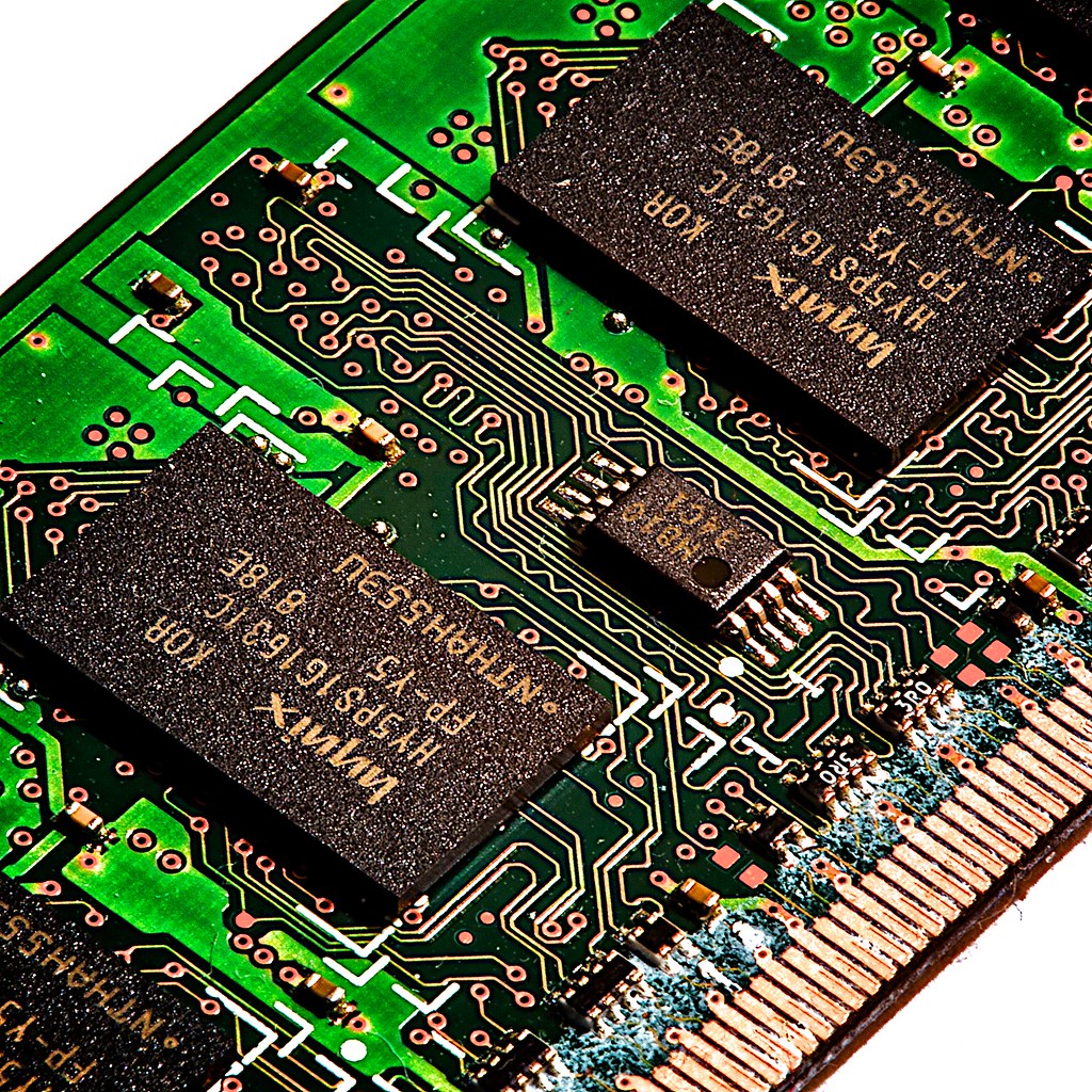 (35/52) What does RAM stand for? RAM can mean several thin… Flickr