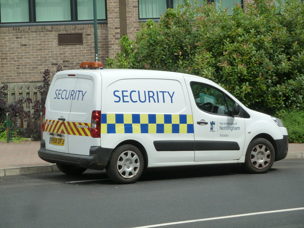 University Of Nottingham Peugeot Partner Security Van YH58… Flickr