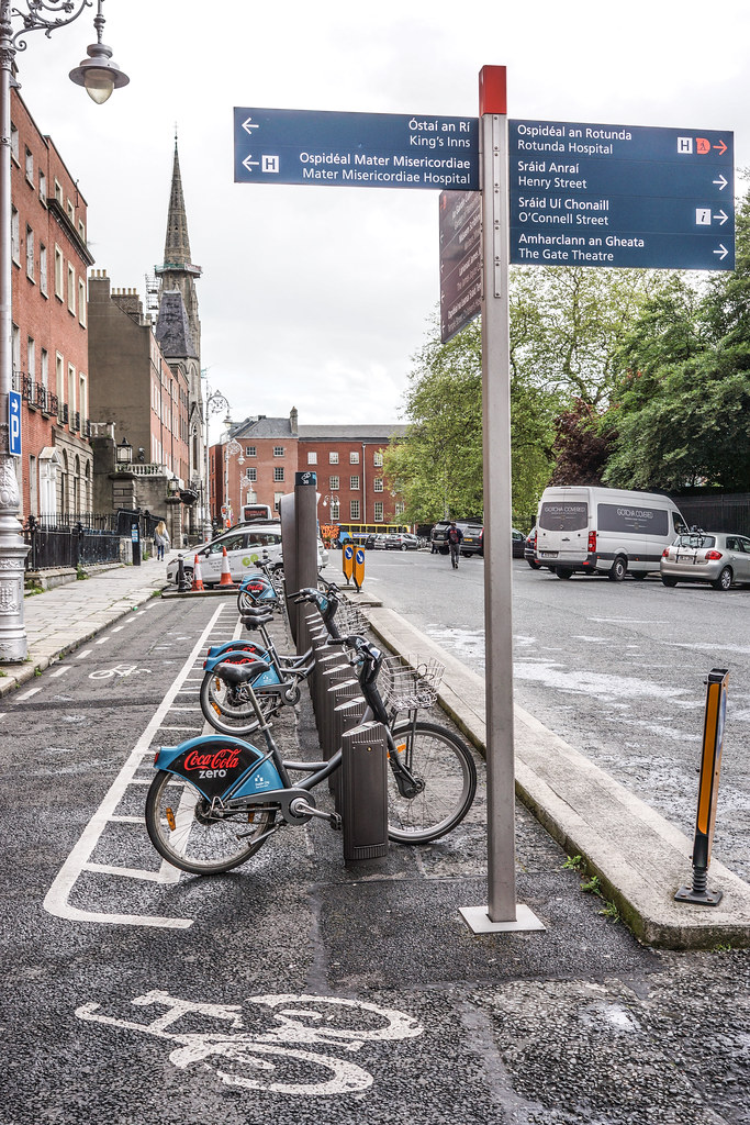 DUBLIN BIKE STATION No.30 NORTH PARNELL SQUARE