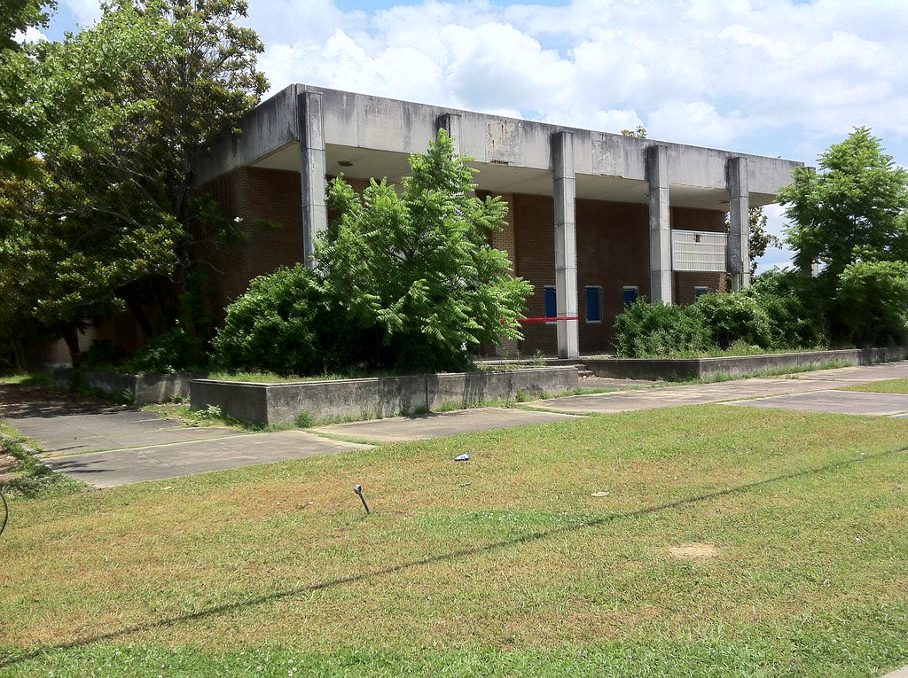 Fort McClellan Theater, Anniston, Alabama The former base … Flickr