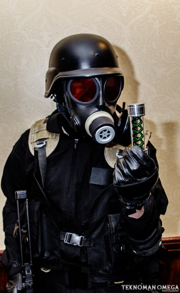 Cosplay Hunk Resident Evil TeknomanOmega Flickr