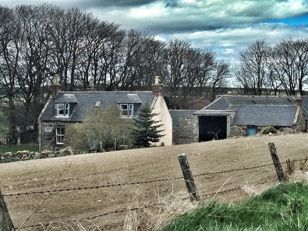Old farm building aberdeenshire,scotland dav.munro Flickr