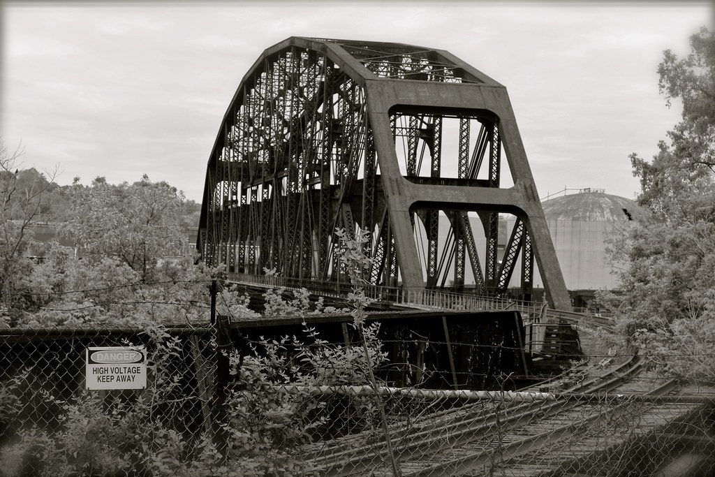 Abandoned railroad bridge, Clairton PA Across the Monongah… Flickr