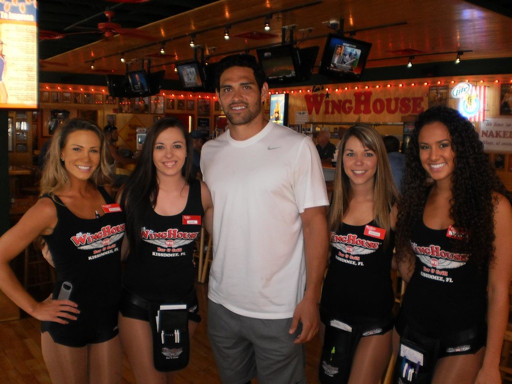 Mark95Sanchez Mark Sanchez at the WingHouse in Kissimmee F… The