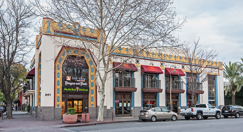 Burgers and Brew Downtown Chico, CA (2/18/2014) Bought a… Flickr