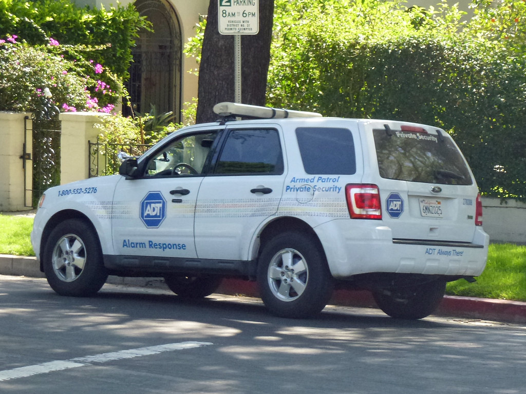 ADT Bel Air Armed Patrol ADT Ford SUV Bel Air Patrol Armed… Flickr