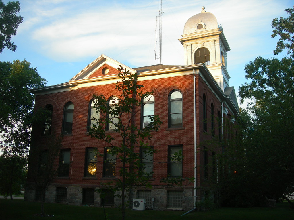 Eddy County Courthouse New Rockford, North Dakota Designed… Flickr