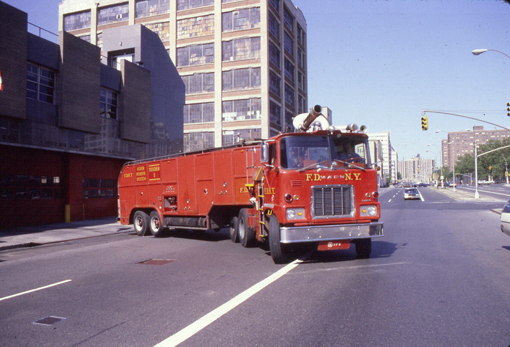 FDNY Super Pumper System 5/81 FDNY Super Pumper System … Flickr