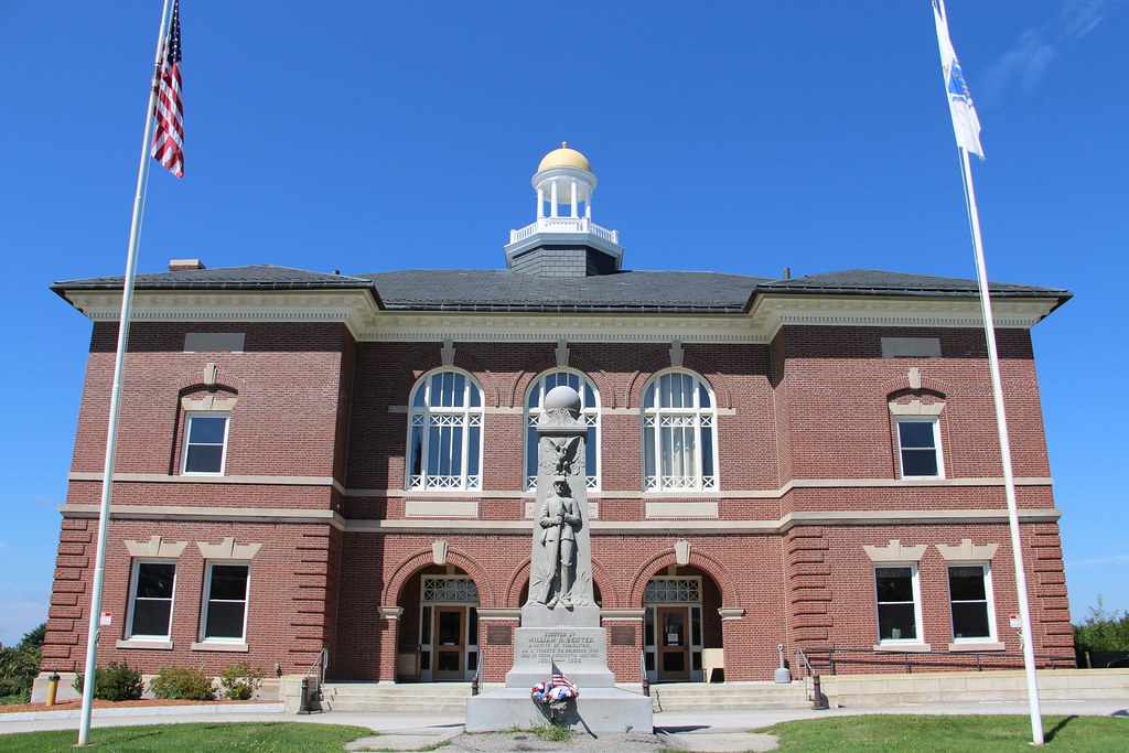 William Henry Dexter Memorial Town Hall (Charlton, Massach… Flickr