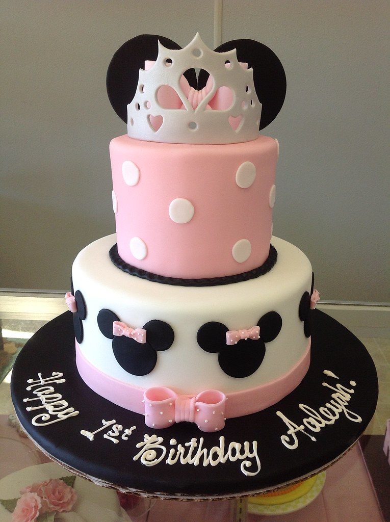 princess minnie mouse cake Angel Contreras Flickr