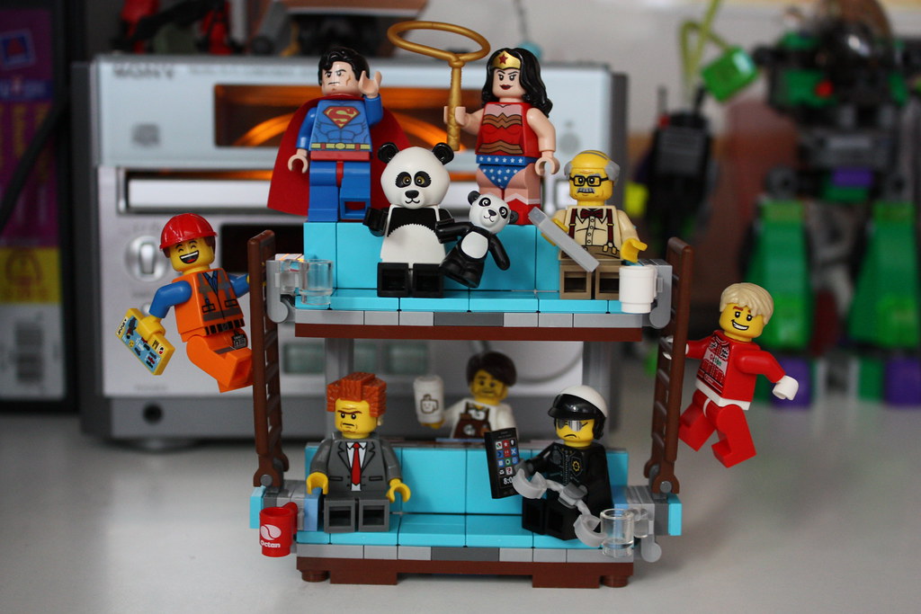 LEGO Movie Double Decker Couch "Let's All Be Buddies!" Flickr