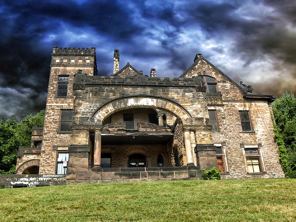Sharon PA Victorian Stone Mansion on The Hill Abandone… Flickr