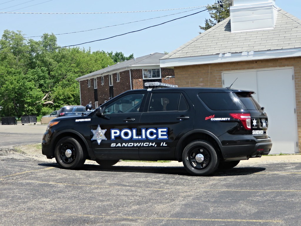 MFW I see someone making a melt and calling it a grilled cheese r