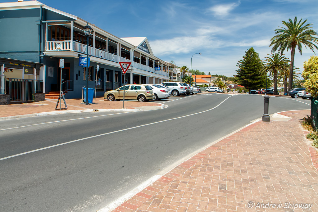 Seacliff Beach Hotel, Seacliff, Adelaide, SA Andrew Shipway Flickr