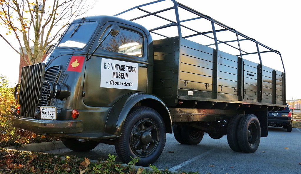 1941 International Harvester K7 Cabover Ribtop truck (ex… Flickr