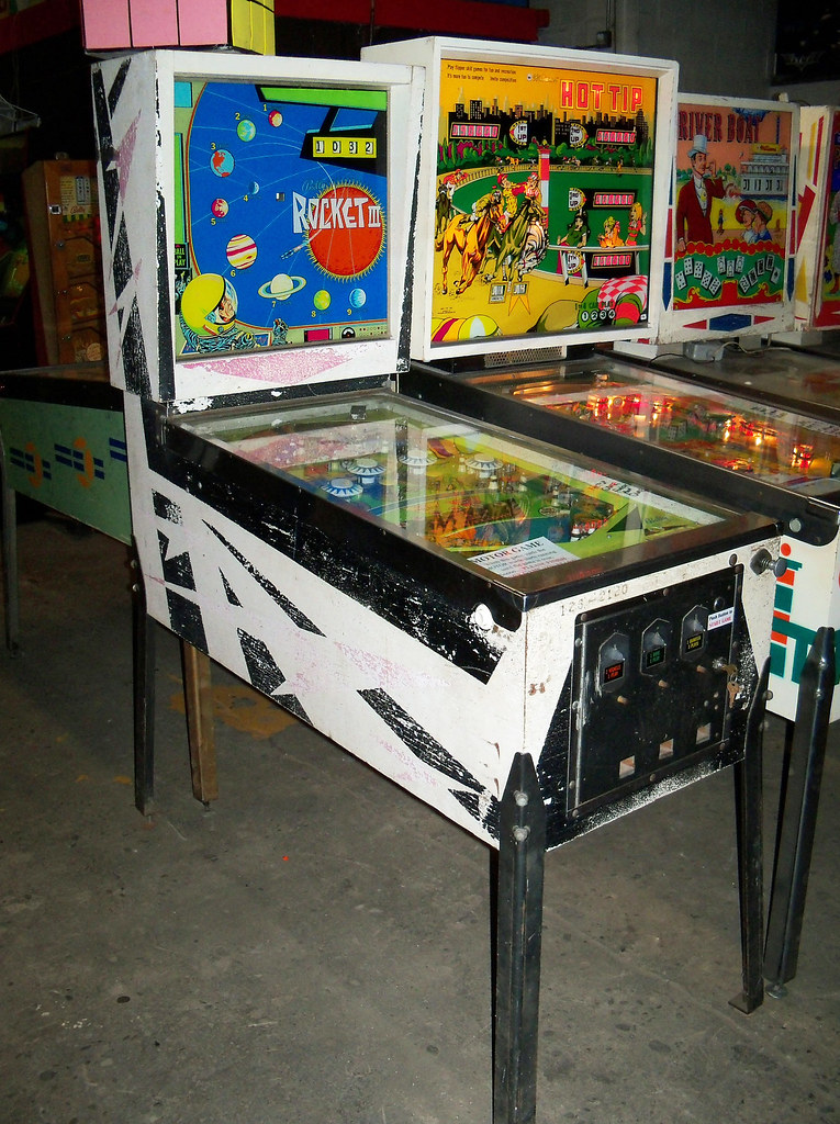 PA Pittsburgh Rocket III Rocket III pinball machine at P… Flickr