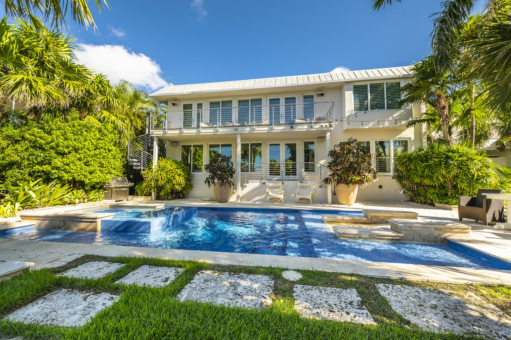 11 Cypress Avenue, Key West Waterfront Estate