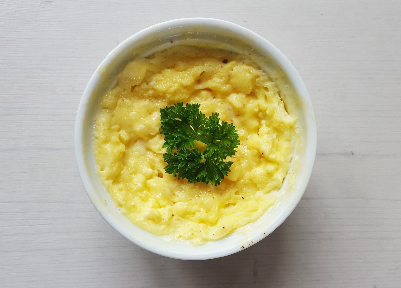 Microwave Scrambled Eggs The Super Easy Way Nordic Food & Living