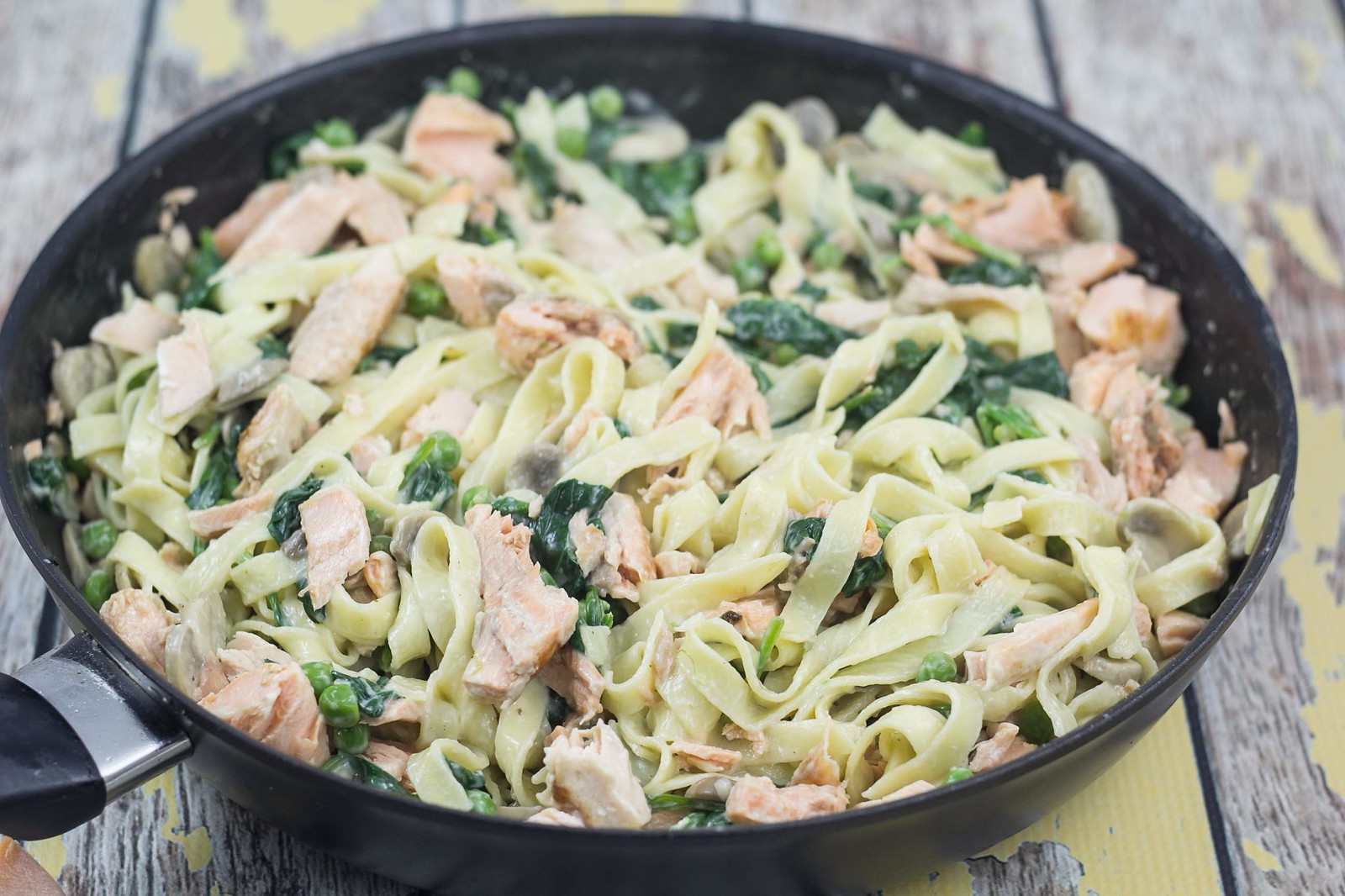 Fresh Pasta with Salmon And Spinach Nordic Food & Living